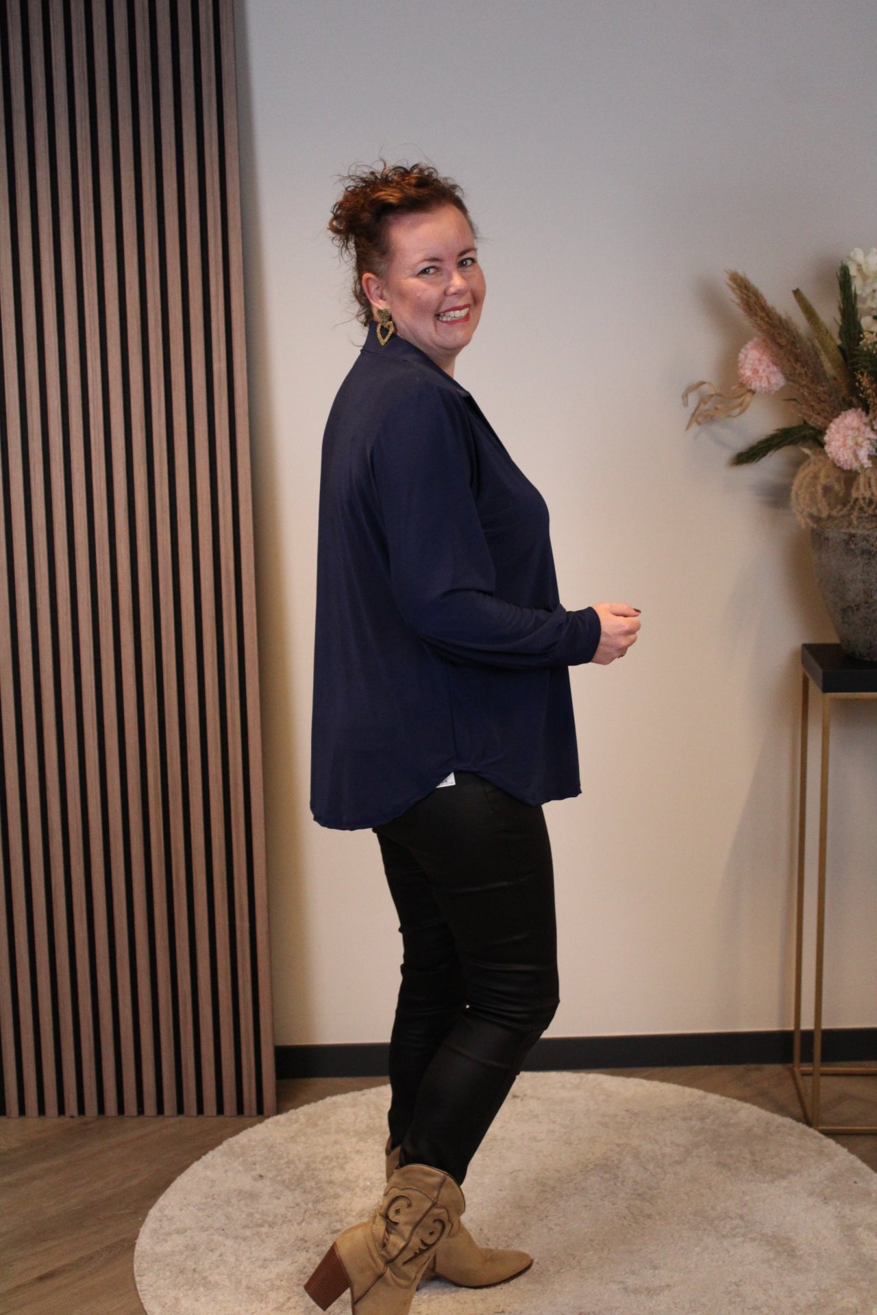 Sara | Blouse met kraagje navy 48 t/m 52