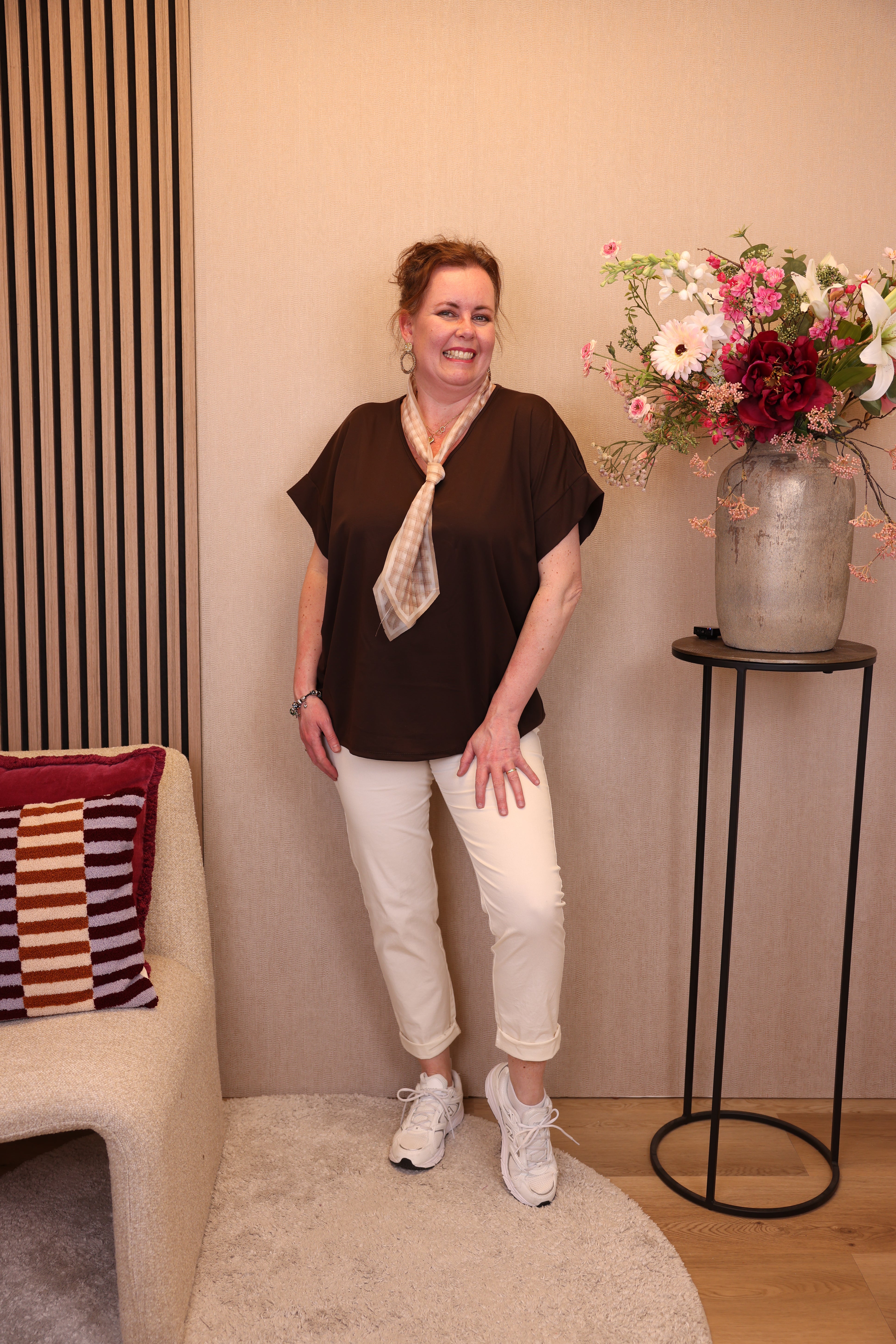 Ina | Top bruin + gratis sjaal