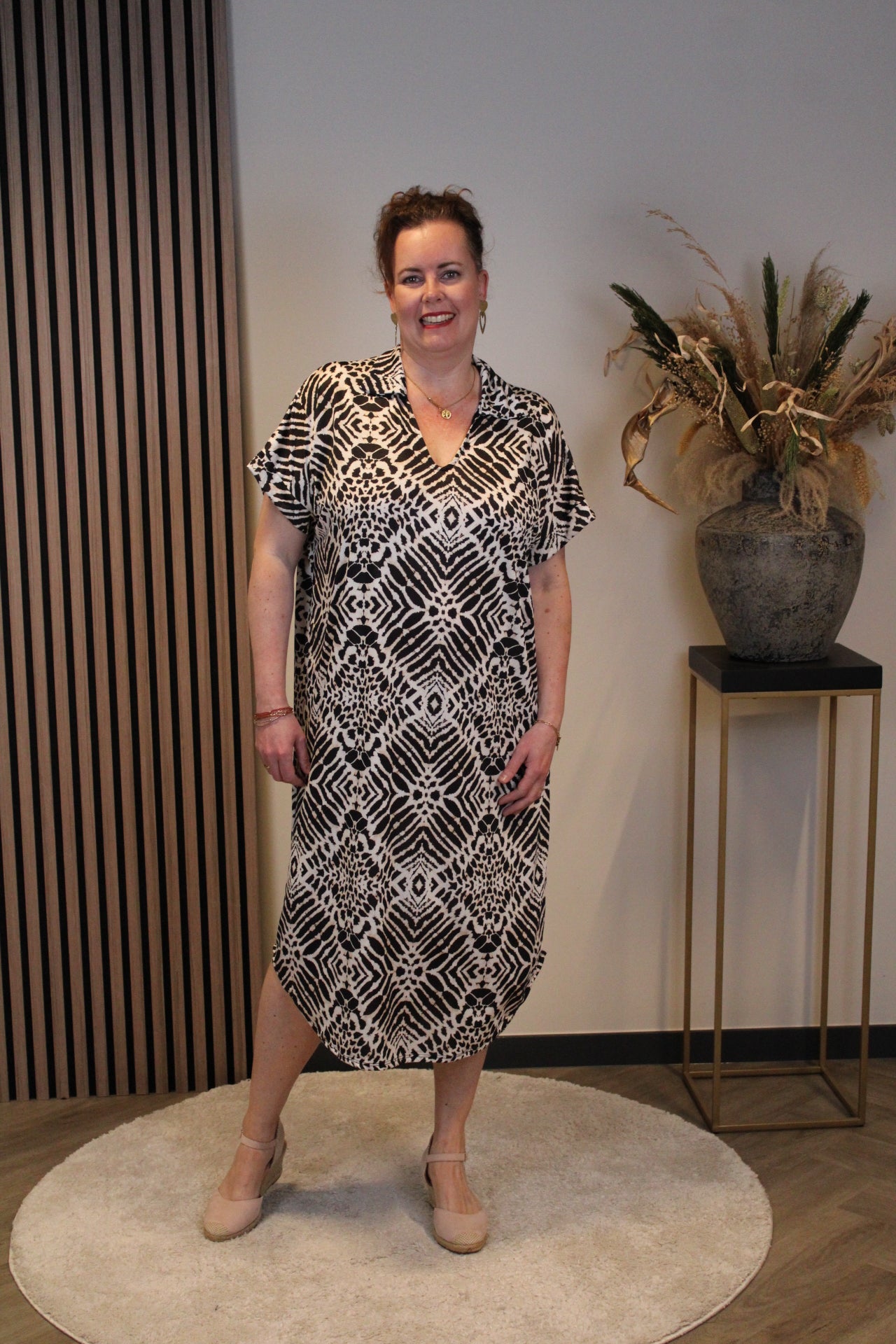 Fem | Jurk bruin met kraagje