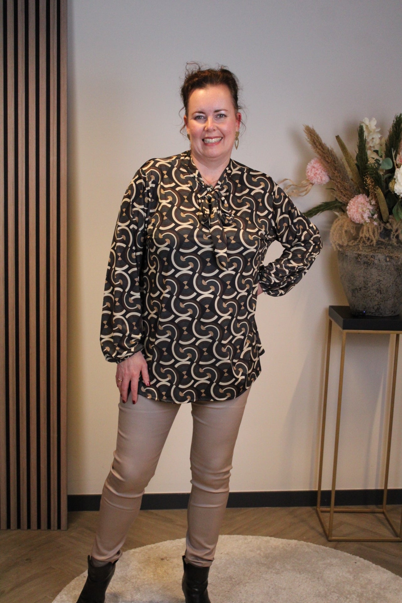 Harper | Blouse grijs met strikje 48 t/m 52