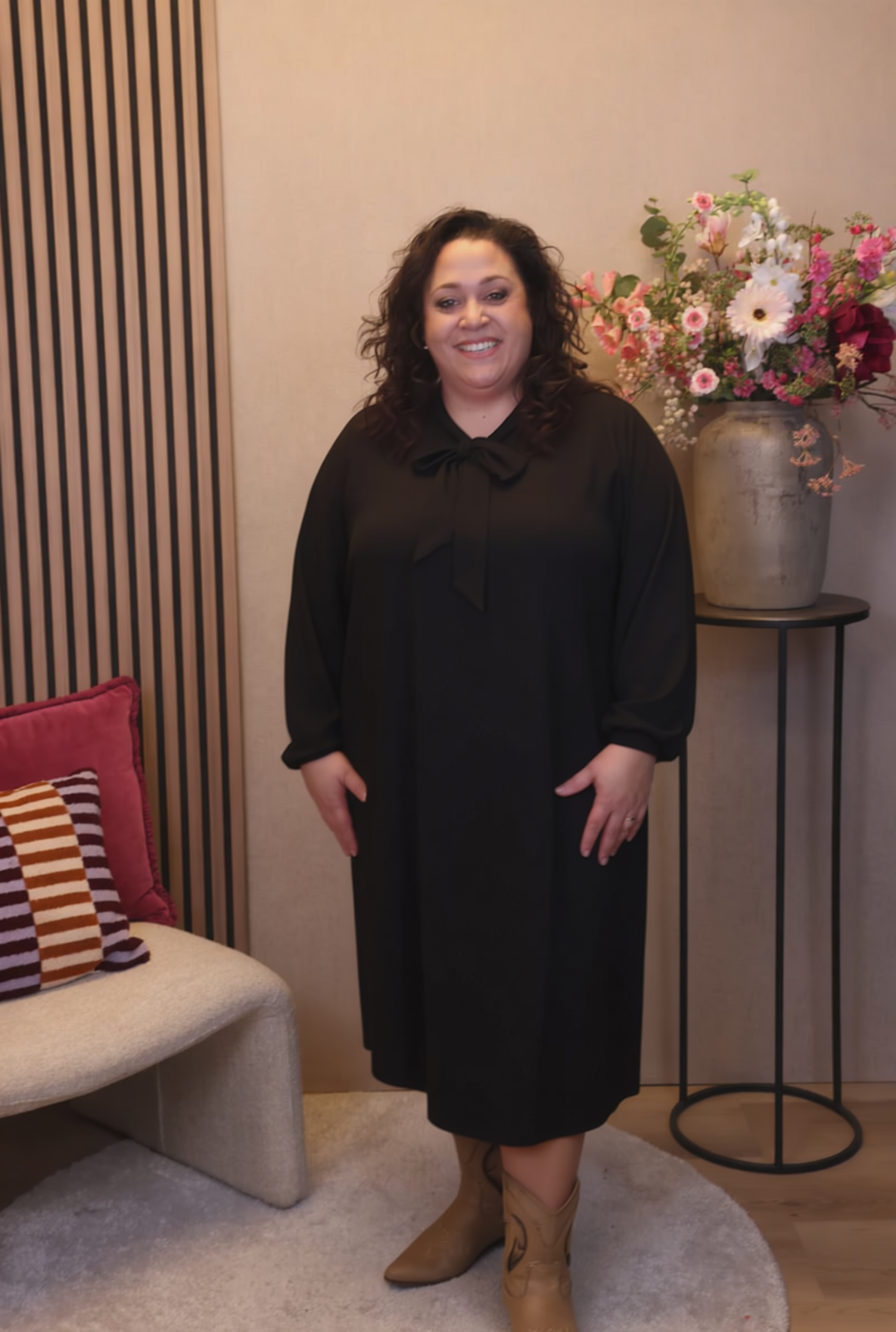 Hester | Jurk zwart met strik